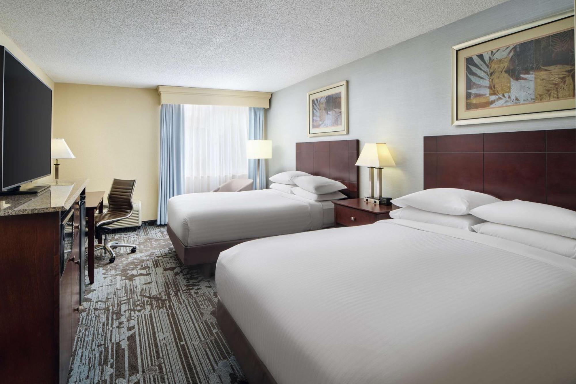 Hotel Doubletree By Hilton Rocky Mount Exterior foto